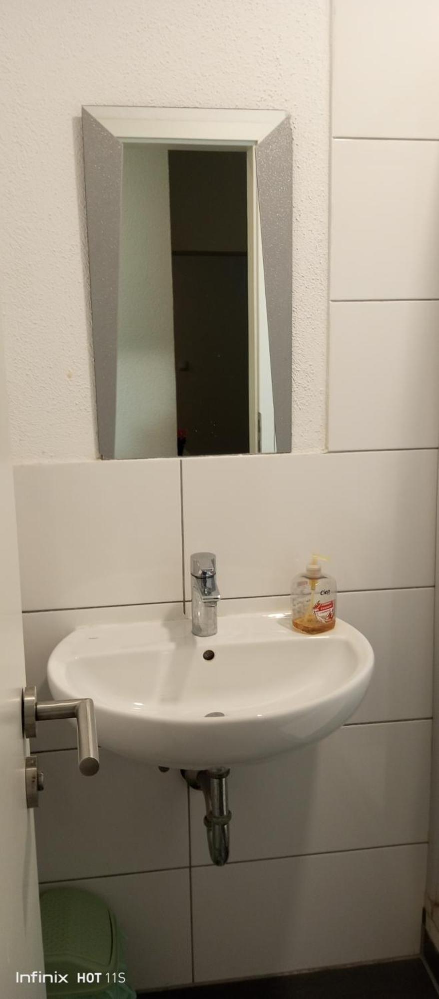 Gemuetliches Lisa Zimmer Mit Gemeinschaftskueche Heilbronn Zentrum Zewnętrze zdjęcie