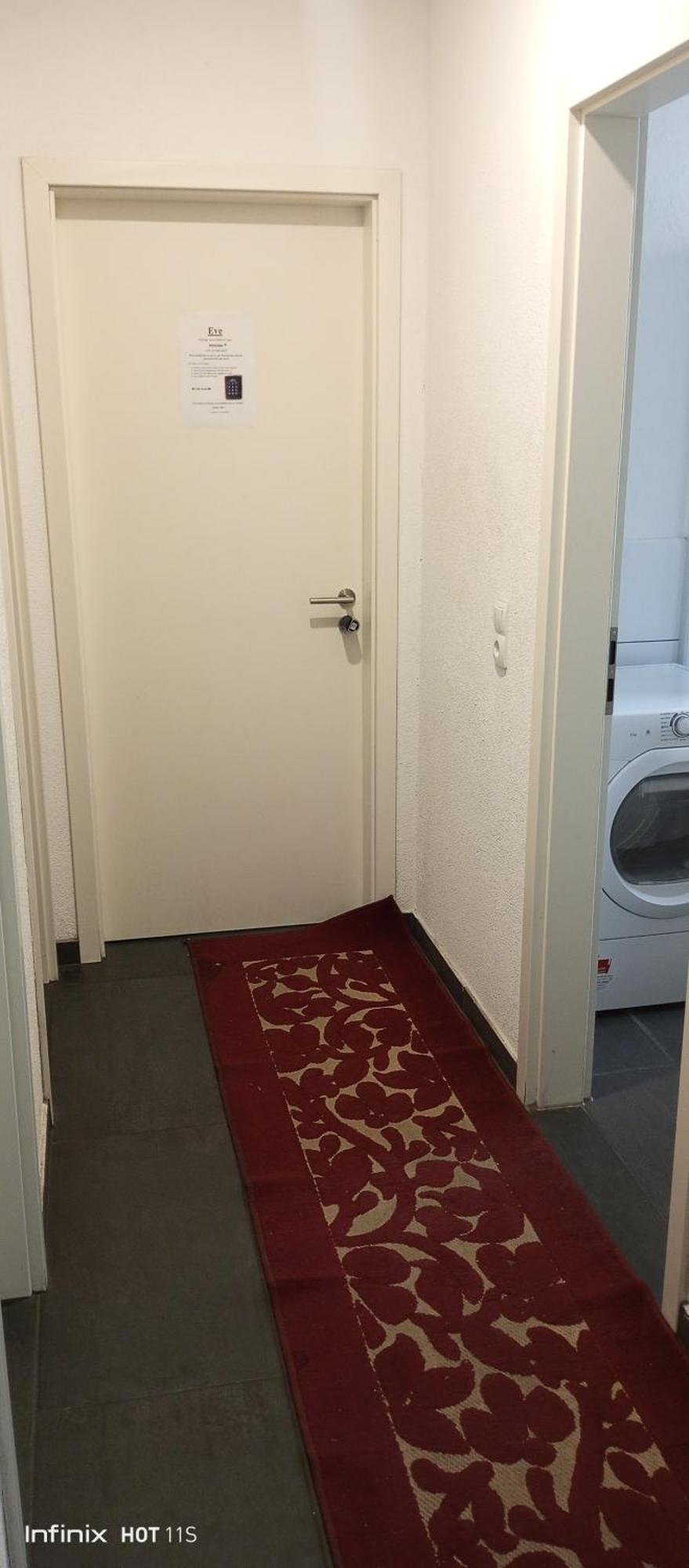 Gemuetliches Lisa Zimmer Mit Gemeinschaftskueche Heilbronn Zentrum Zewnętrze zdjęcie